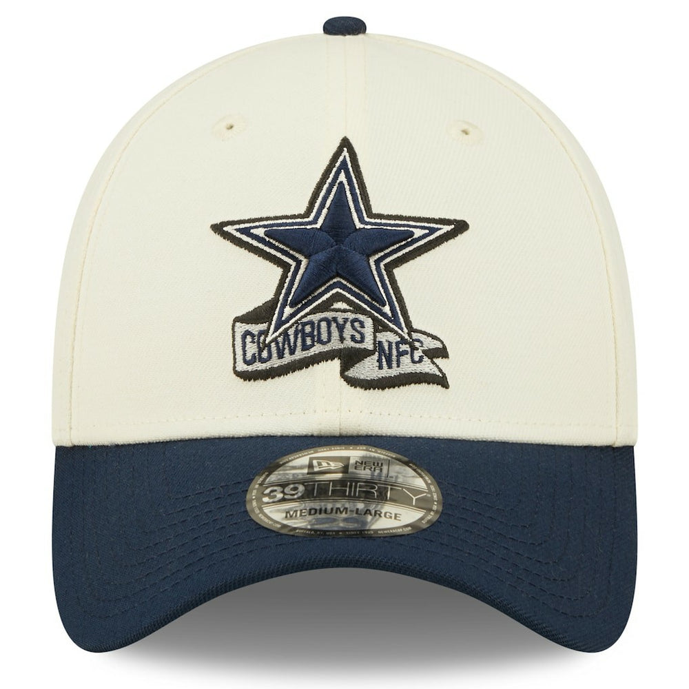 Dallas Cowboys New Era 2022 Sideline 39THIRTY 2-Tone Flex Hat Cream/Navy | NFL