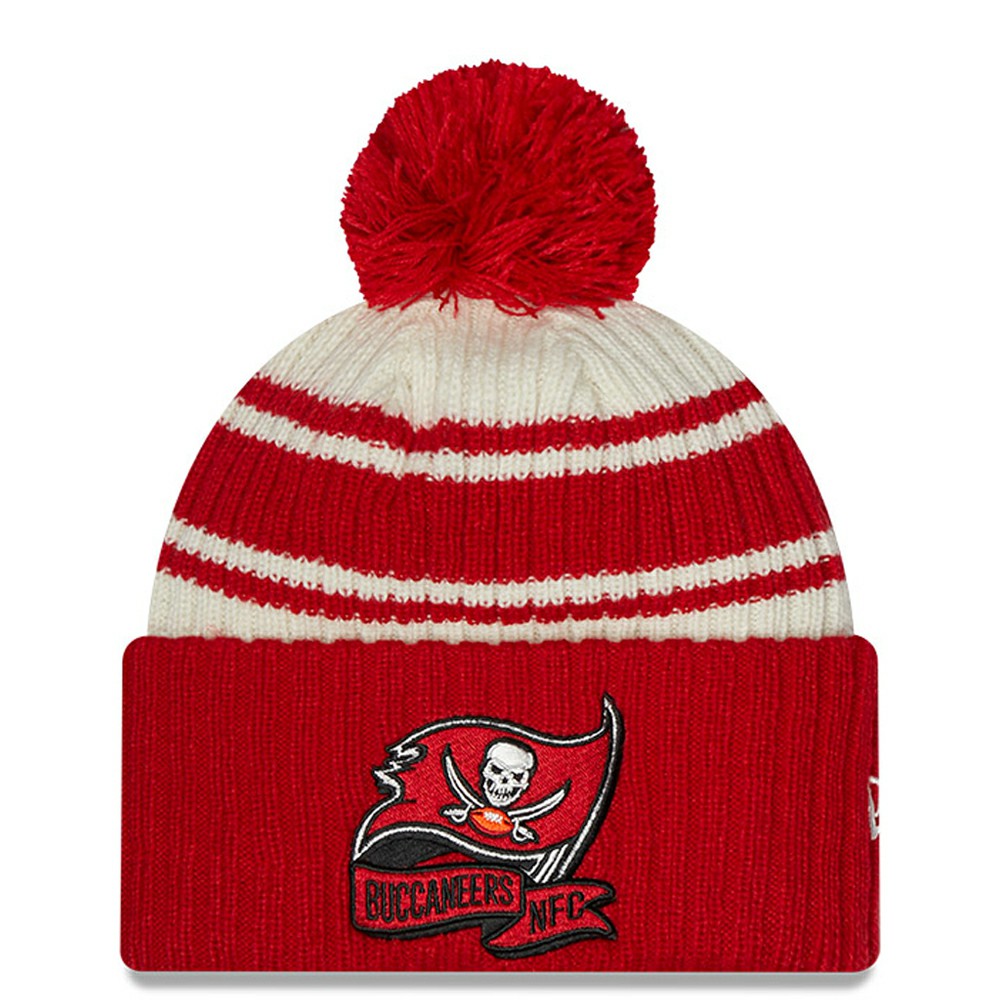 Tampa Bay Buccaneers New Era 2022 Sideline Sport Cuffed Pom Knit Hat Cream/Red | NFL