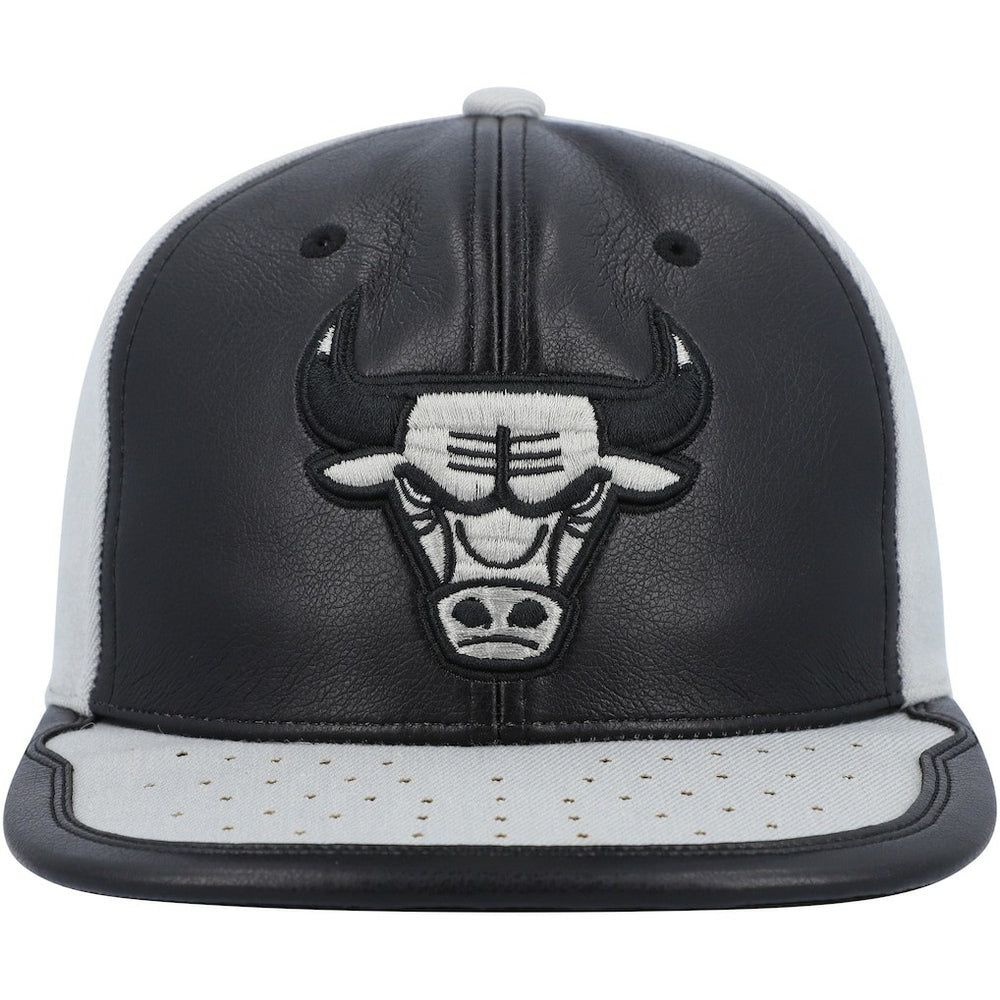 Chicago Bulls Day One Snapback Hat Black/Gray - NBA