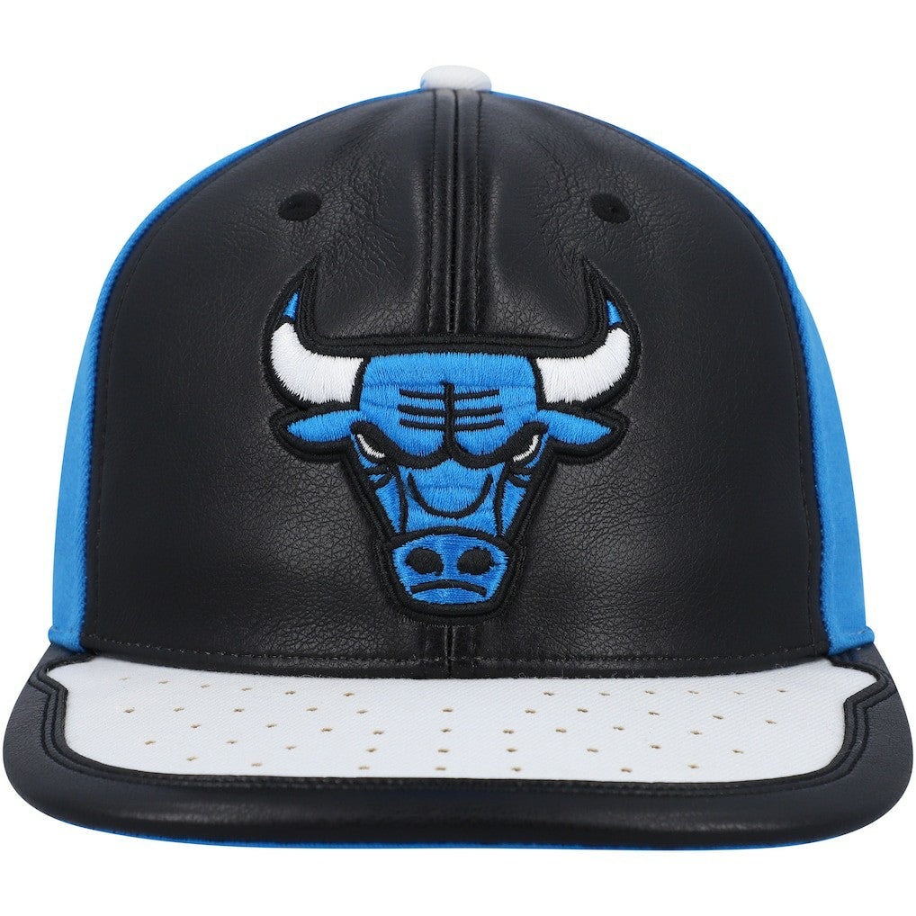 Chicago Bulls Day One Snapback Hat Black/White - NBA
