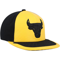 Chicago Bulls Day One Snapback Hat Yellow/Black - NBA