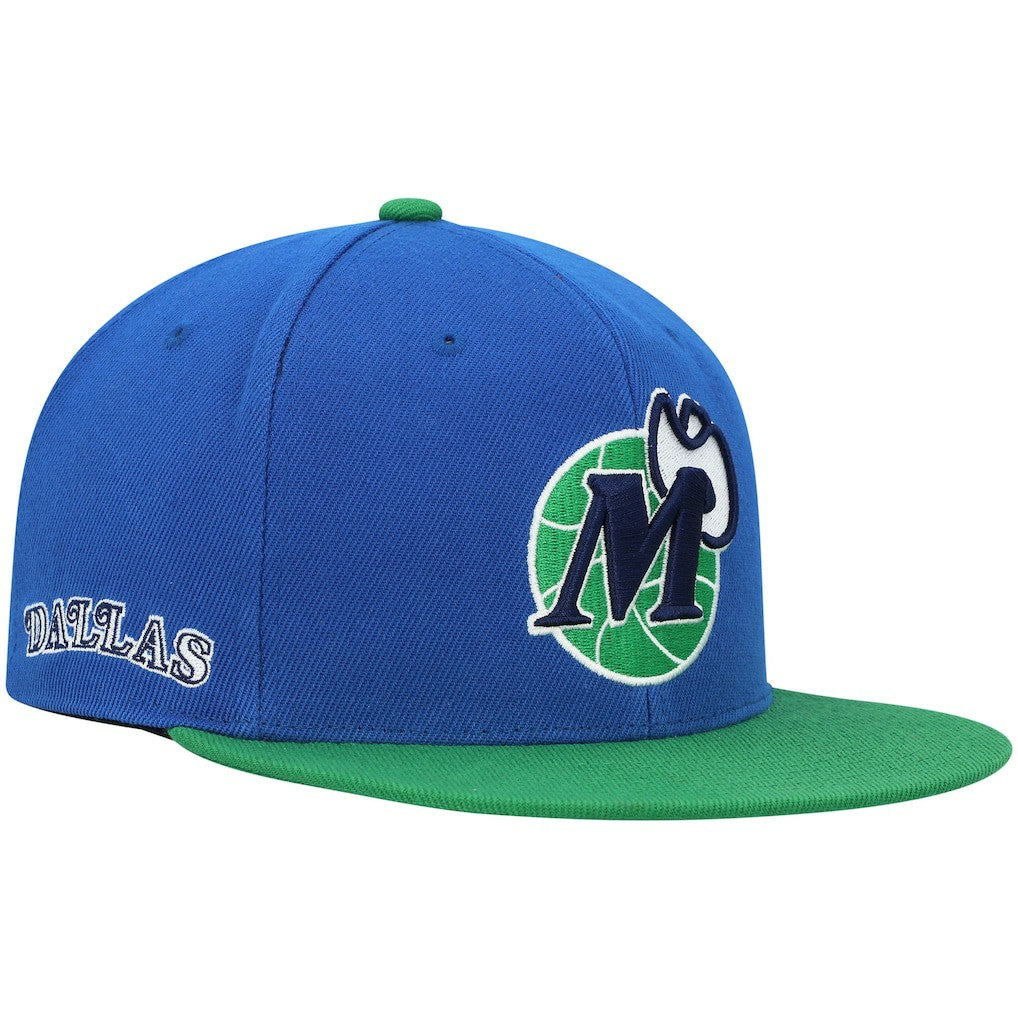 Dallas Mavericks Hardwood Classics Snapback Hat Blue/Green - NBA