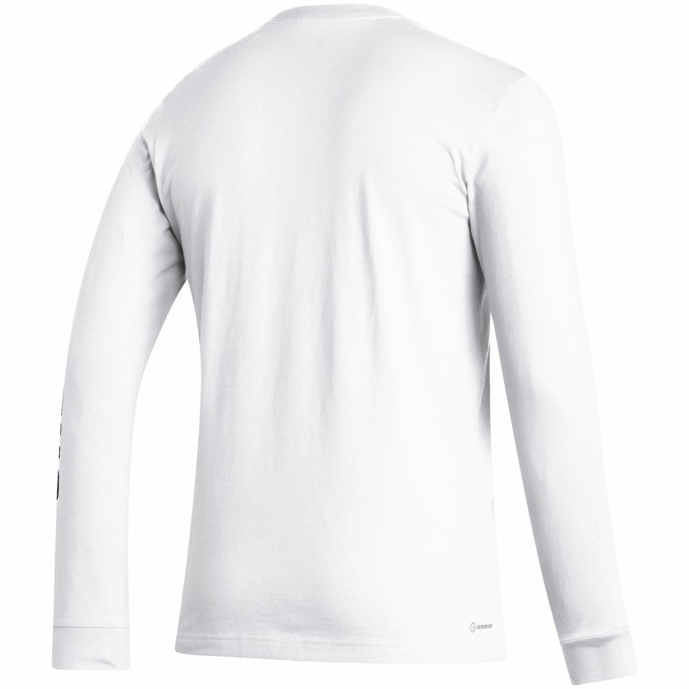 Juventus Team Crest Long Sleeve T-Shirt White | Adidas Online