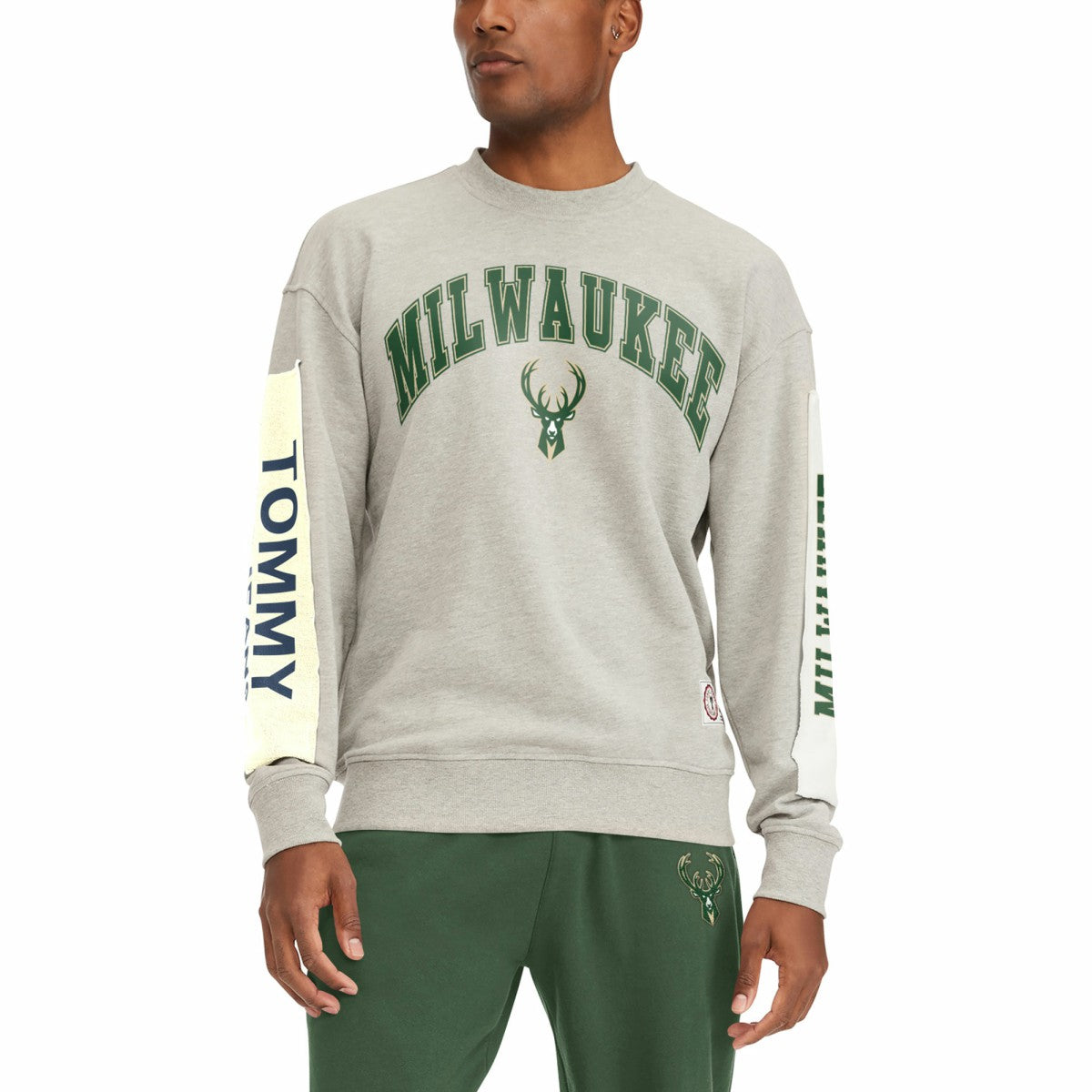 Milwaukee Bucks Tommy Jeans James Patch Pullover Sweatshirt Gray - NBA