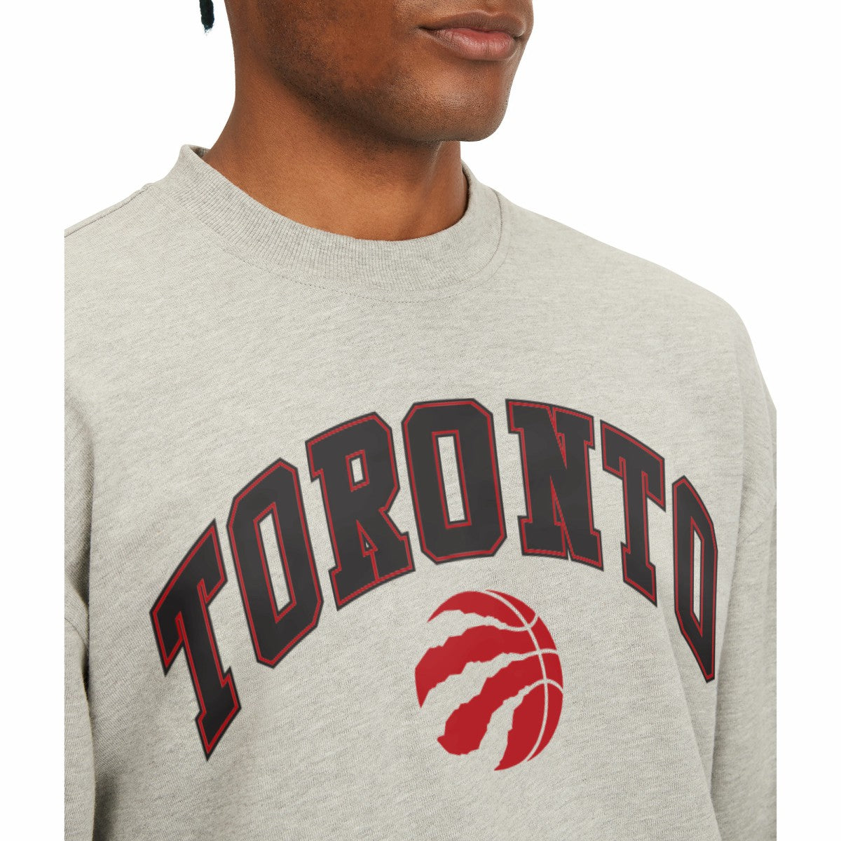 Toronto Raptors Tommy Jeans James Patch Pullover Sweatshirt Gray - NBA