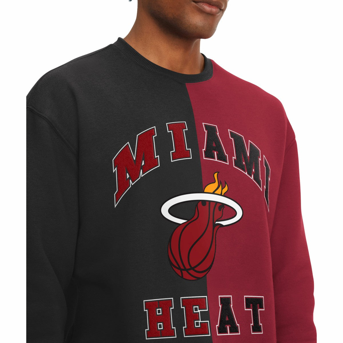 Miami Heat Tommy Jeans Keith Split Pullover Sweatshirt Black/Red - NBA