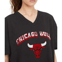 Chicago Bulls Tommy Jeans Women's Ashley V-Neck T-Shirt Black - NBA