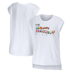 San Francisco Giants WEAR by Erin Andrews Women's Greetings From T-Shirt - MLB