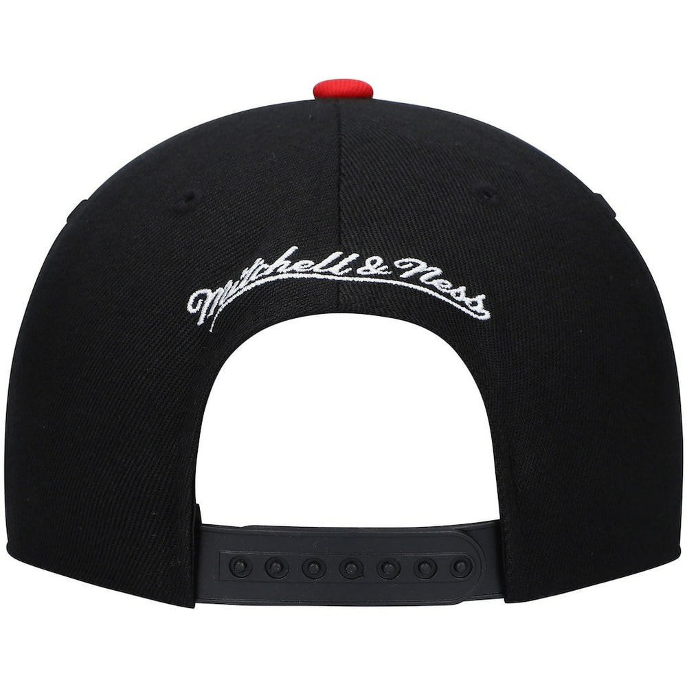 Philadelphia 76ers Hardwood Classics Low Big Face Snapback Hat Black/Red - NBA