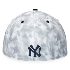 New York Yankees Fanatics Smoke Dye Fitted Hat - MLB