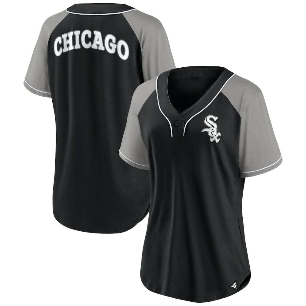 Chicago White Sox Fanatics Women's Ultimate Style Raglan V-Neck T-Shirt - MLB