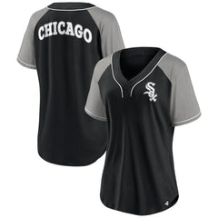 Chicago White Sox Fanatics Women's Ultimate Style Raglan V-Neck T-Shirt - MLB