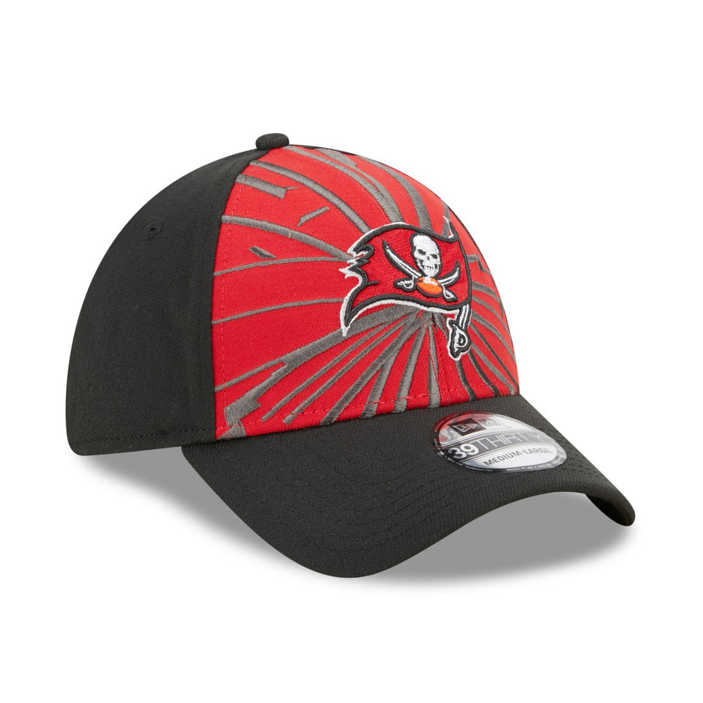 Tampa Bay Buccaneers New Era Shattered 39THIRTY Flex Hat Red/Black | NFL