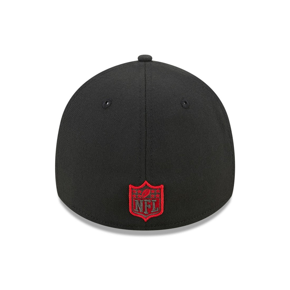 Tampa Bay Buccaneers New Era Shattered 39THIRTY Flex Hat Red/Black | NFL