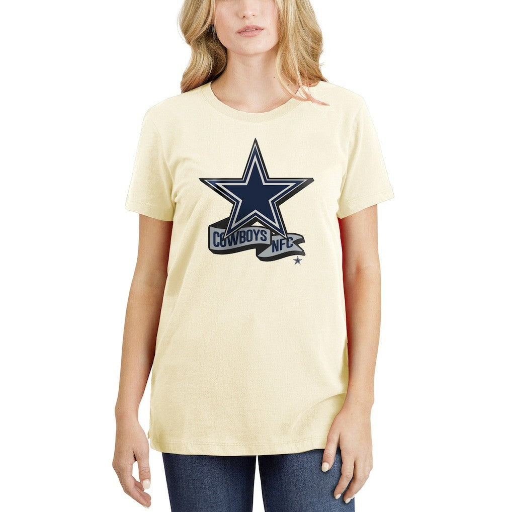 Dallas Cowboys New Era Women's Chrome Sideline T-Shirt Cream | NFL