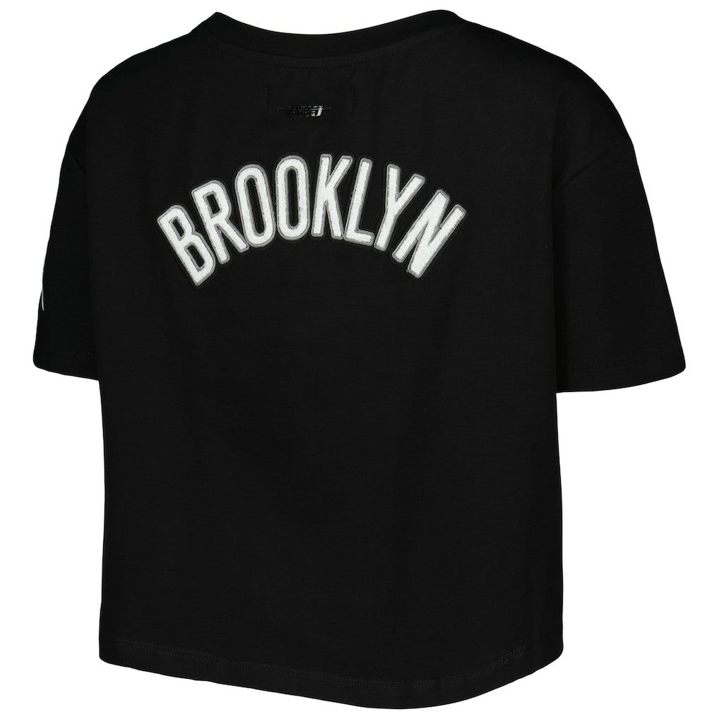 Brooklyn Nets Pro Standard Women's Classics Boxy T-Shirt Black - NBA