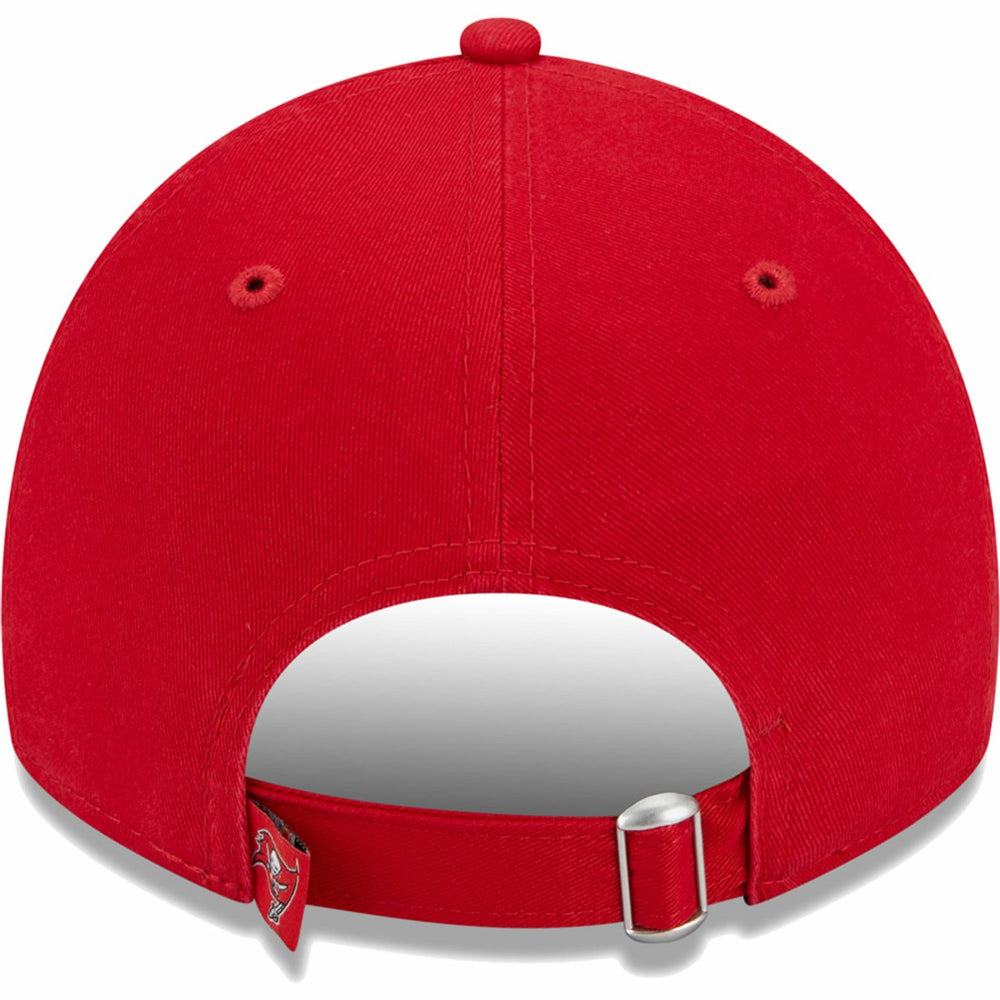 Tampa Bay Buccaneers New Era Women's Leaves 9TWENTY Adjustable Hat Red | NFL