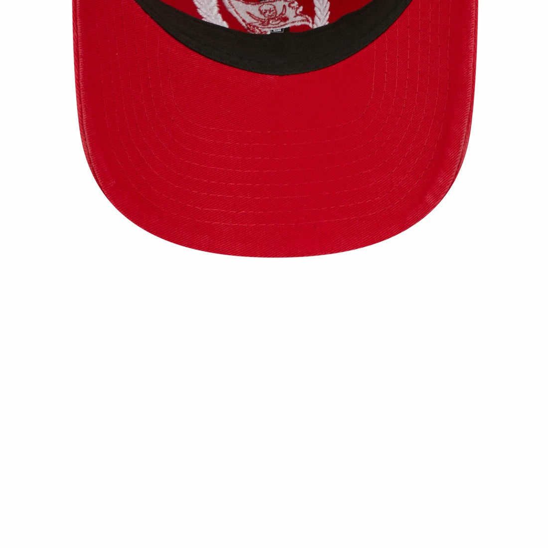 Tampa Bay Buccaneers New Era Women's Leaves 9TWENTY Adjustable Hat Red | NFL