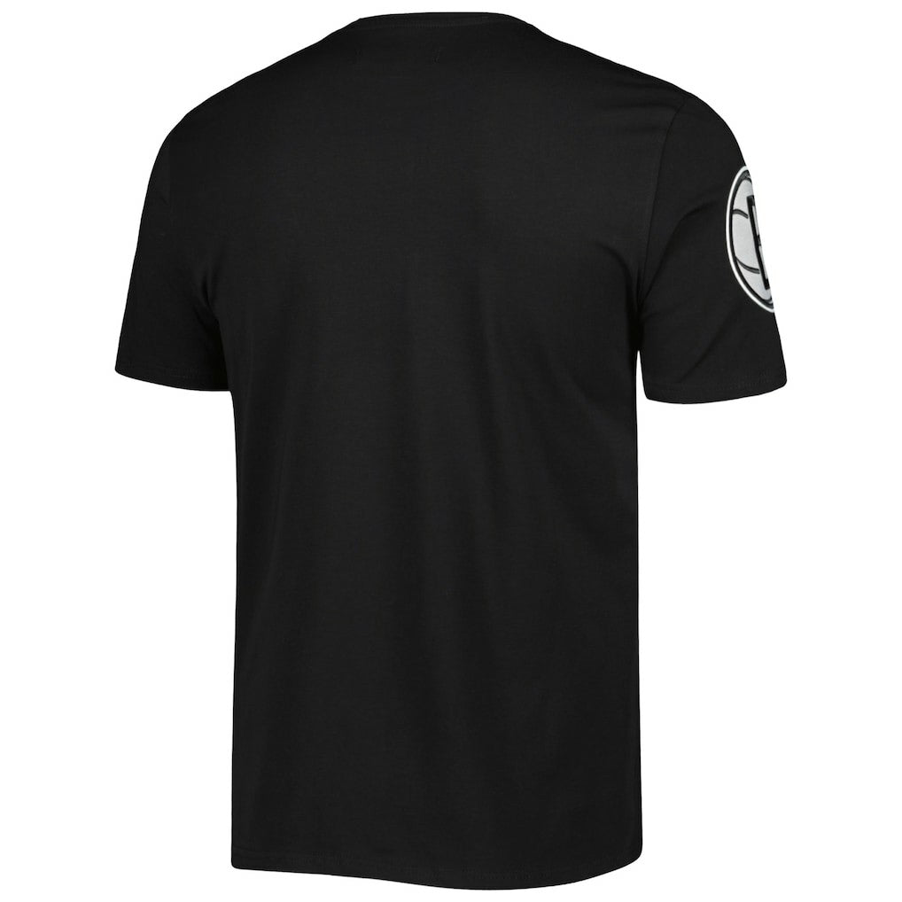 Brooklyn Nets Pro Standard Hometown Chenille T-Shirt Black - NBA