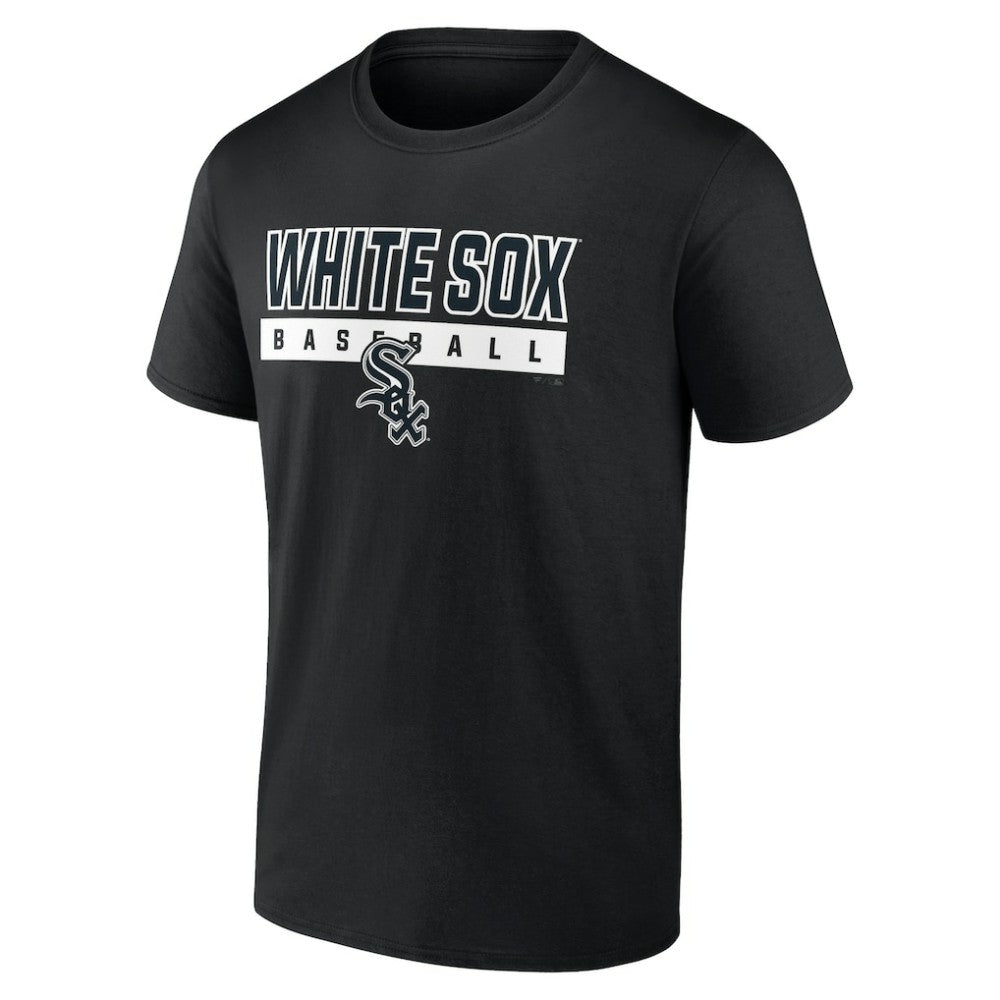 Chicago White Sox In The Mitt T-Shirt - MLB