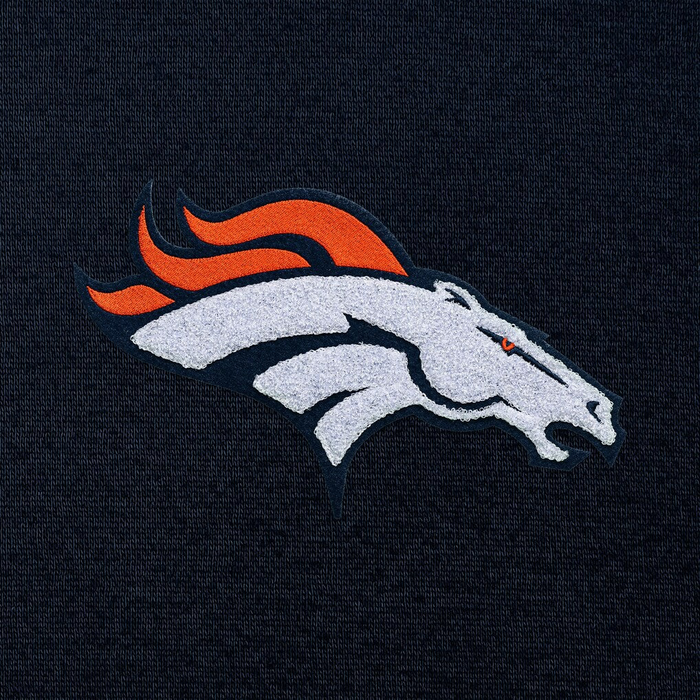Denver Broncos Antigua Victory Chenille Pullover Hoodie Navy | NFL