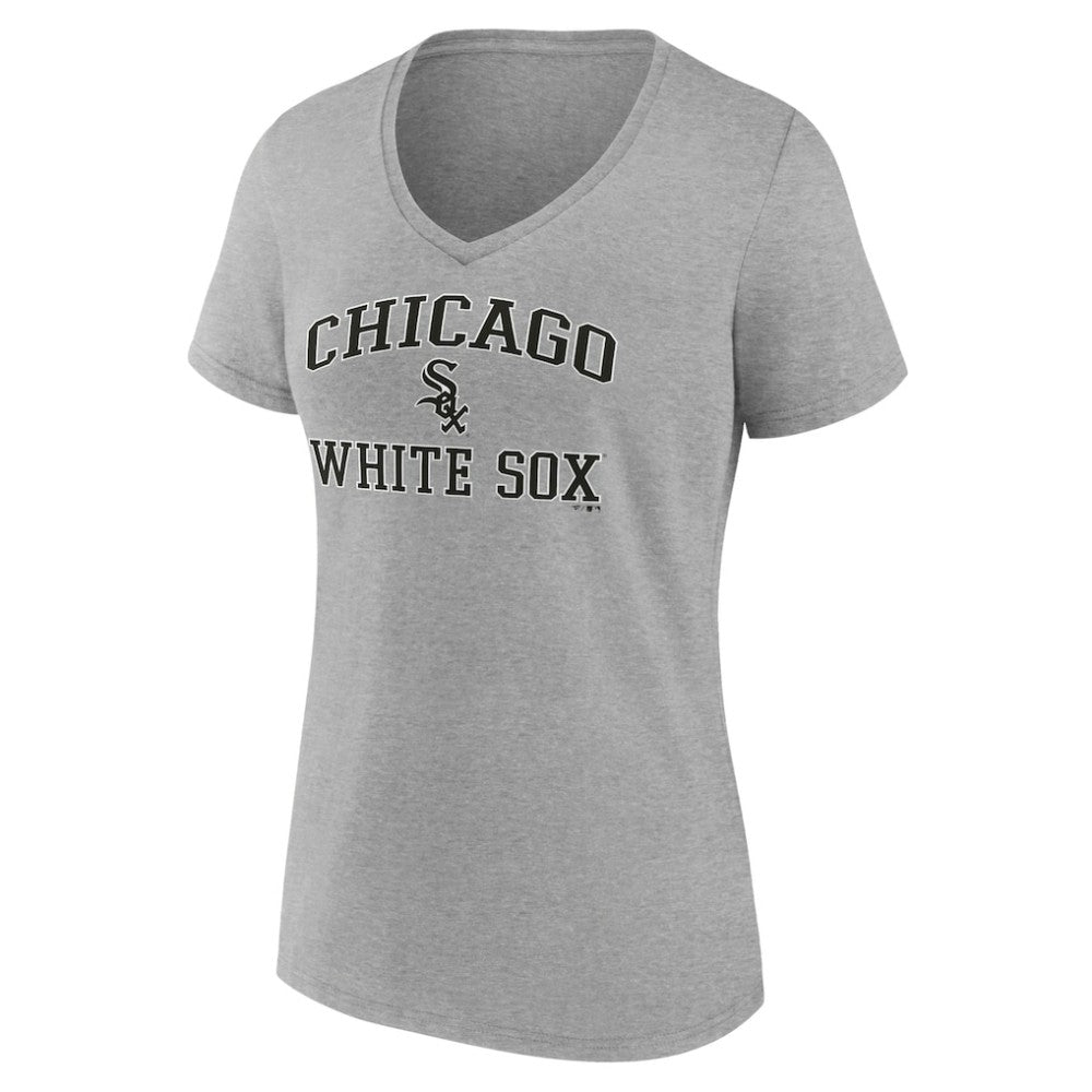 Chicago White Sox Women's Heart and Soul V-Neck T-Shirt - MLB