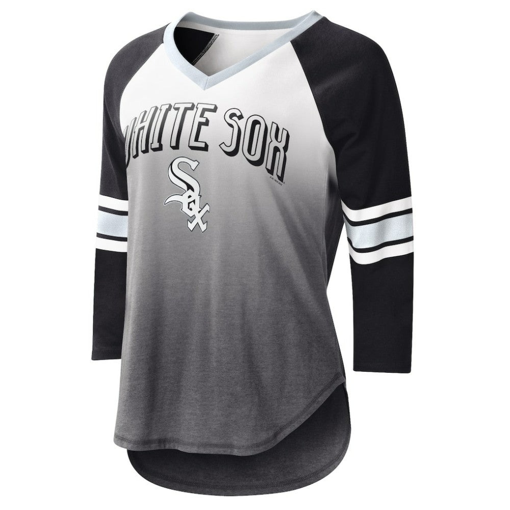 Chicago White Sox G-III 4Her by Carl Banks Women's Lead-Off Raglan 3/4-Sleeve V-Neck T-Shirt - MLB