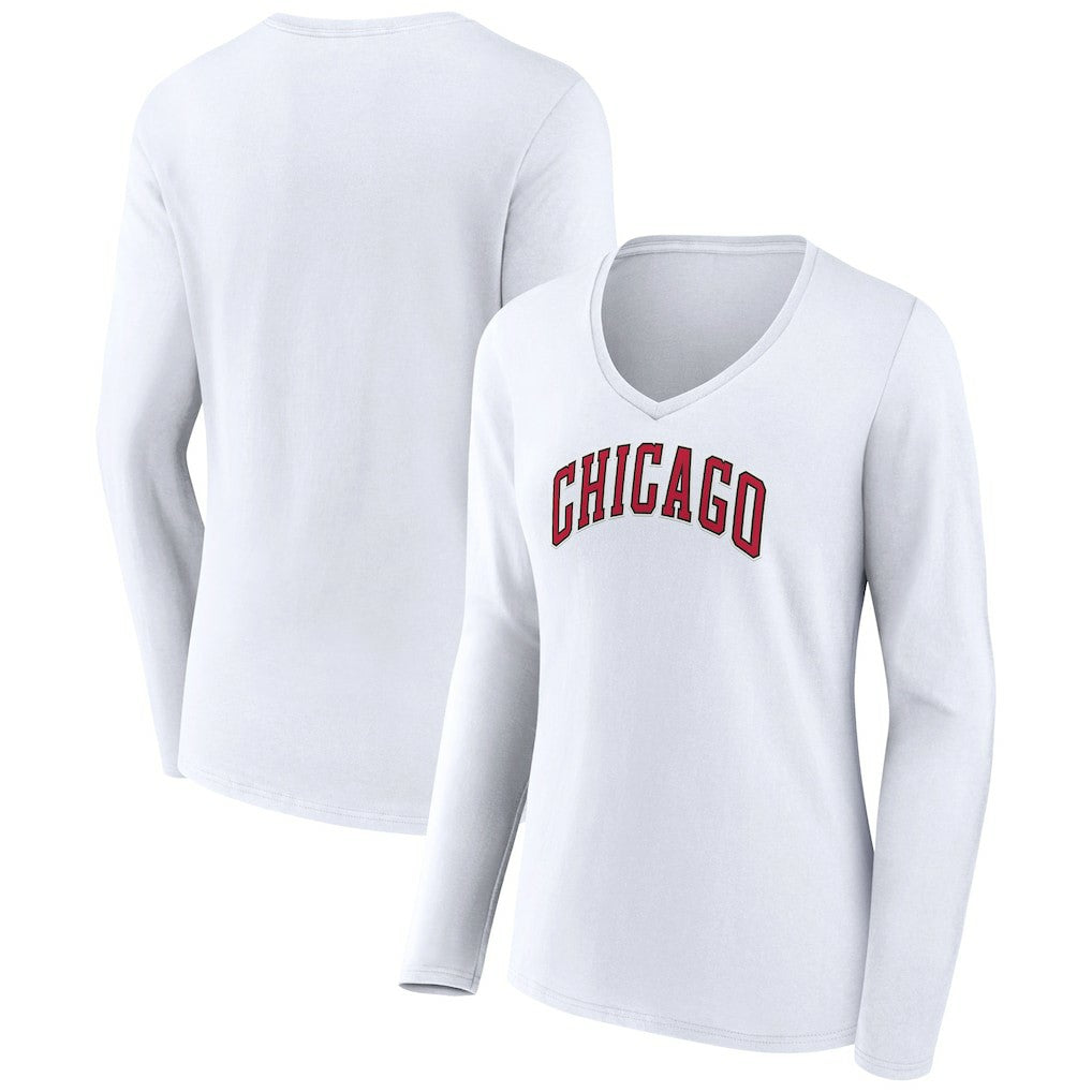 Chicago Bulls Women's Alternate Logo V-Neck Long Sleeve T-Shirt White - NBA