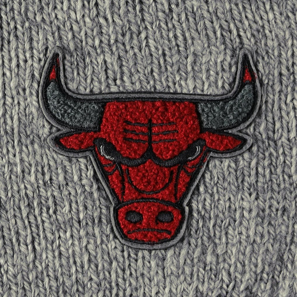 Chicago Bulls Lusso Women's Scarletts Lantern Sleeve Tri-Blend V-Neck Pullover Sweater Gray - NBA