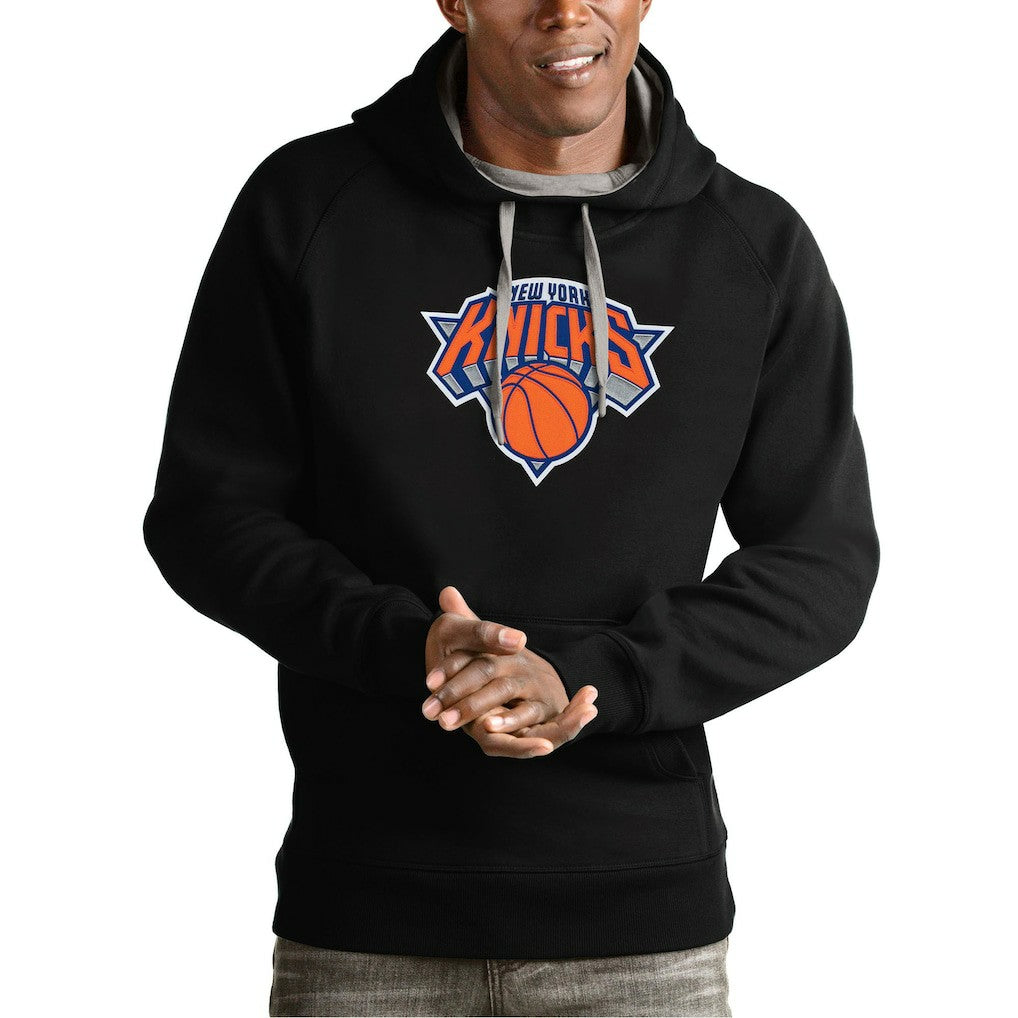 New York Knicks Antigua Team Logo Victory Pullover Hoodie Black - NBA