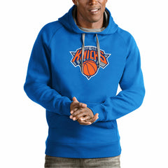 New York Knicks Antigua Team Logo Victory Pullover Hoodie Blue - NBA