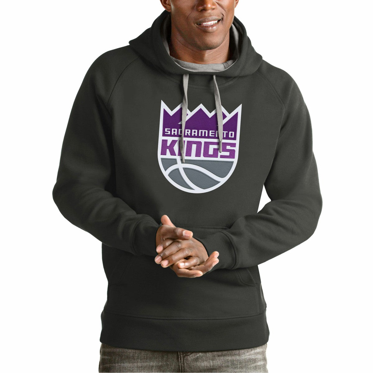 Sacramento Kings Antigua Team Logo Victory Pullover Hoodie Charcoal - NBA