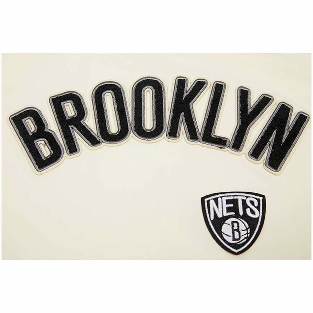 Brooklyn Nets Pro Standard Women's Retro Classic Cropped Boxy T-Shirt Cream - NBA