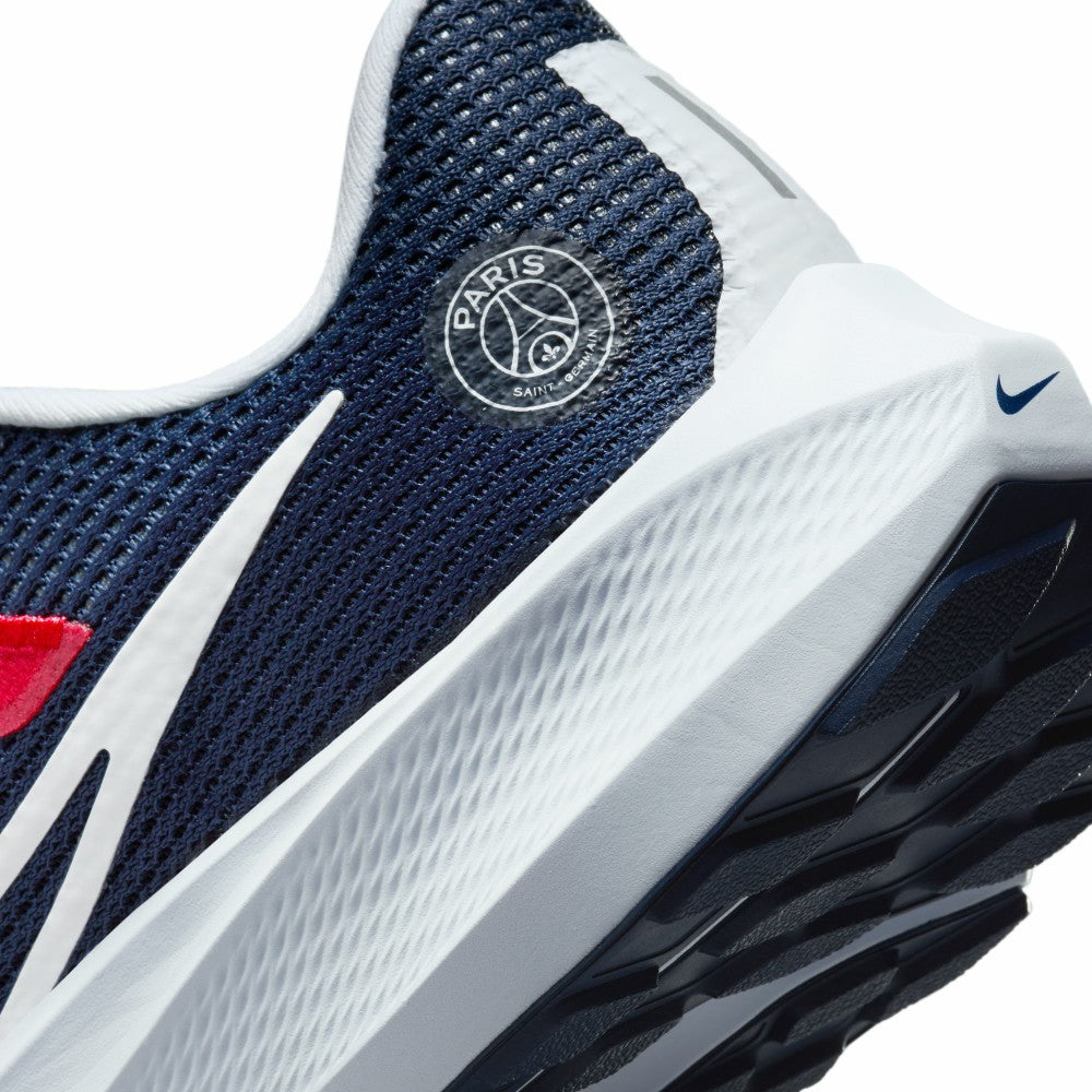 Paris Saint-Germain Unisex Pegasus 40 Road Running Shoe Black | Nike discount