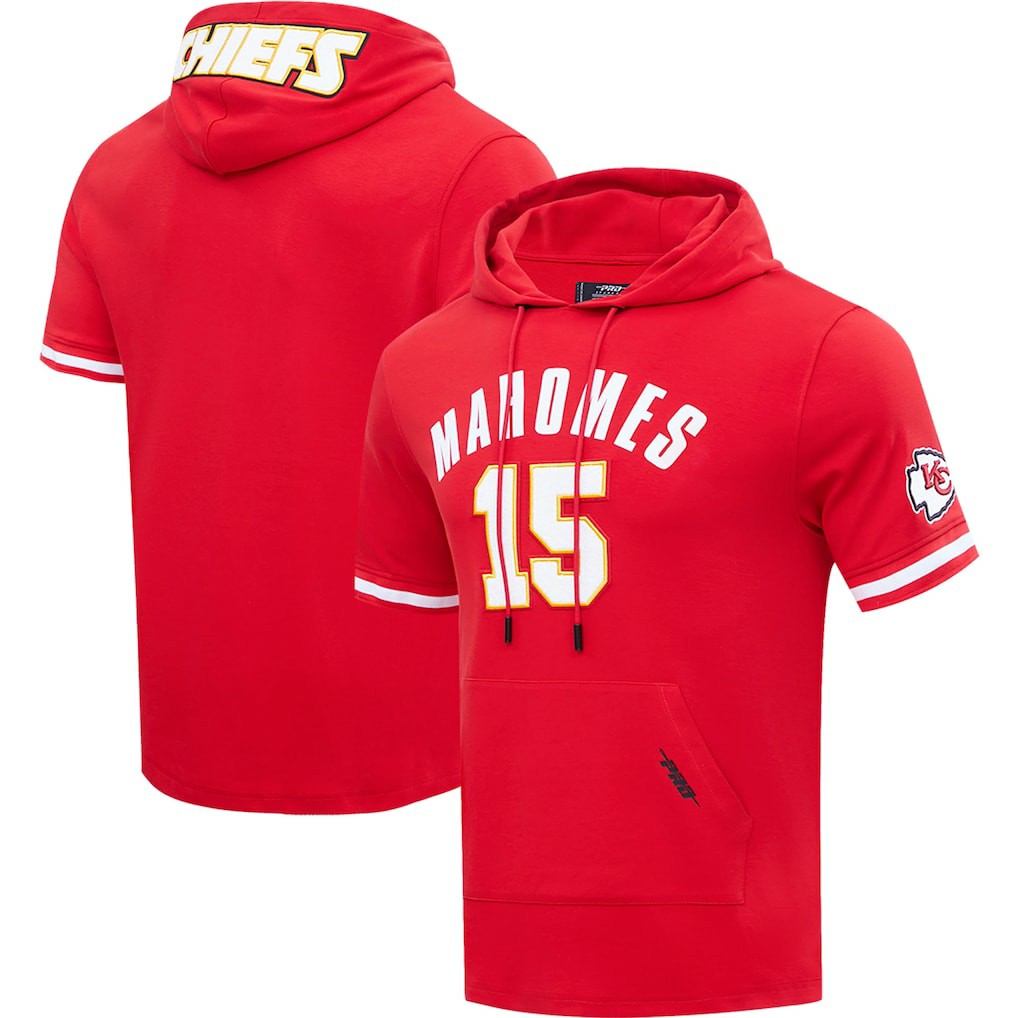 Patrick Mahomes Kansas City Chiefs Pro Standard Player Name & Number Hoodie T-Shirt Red | NFL
