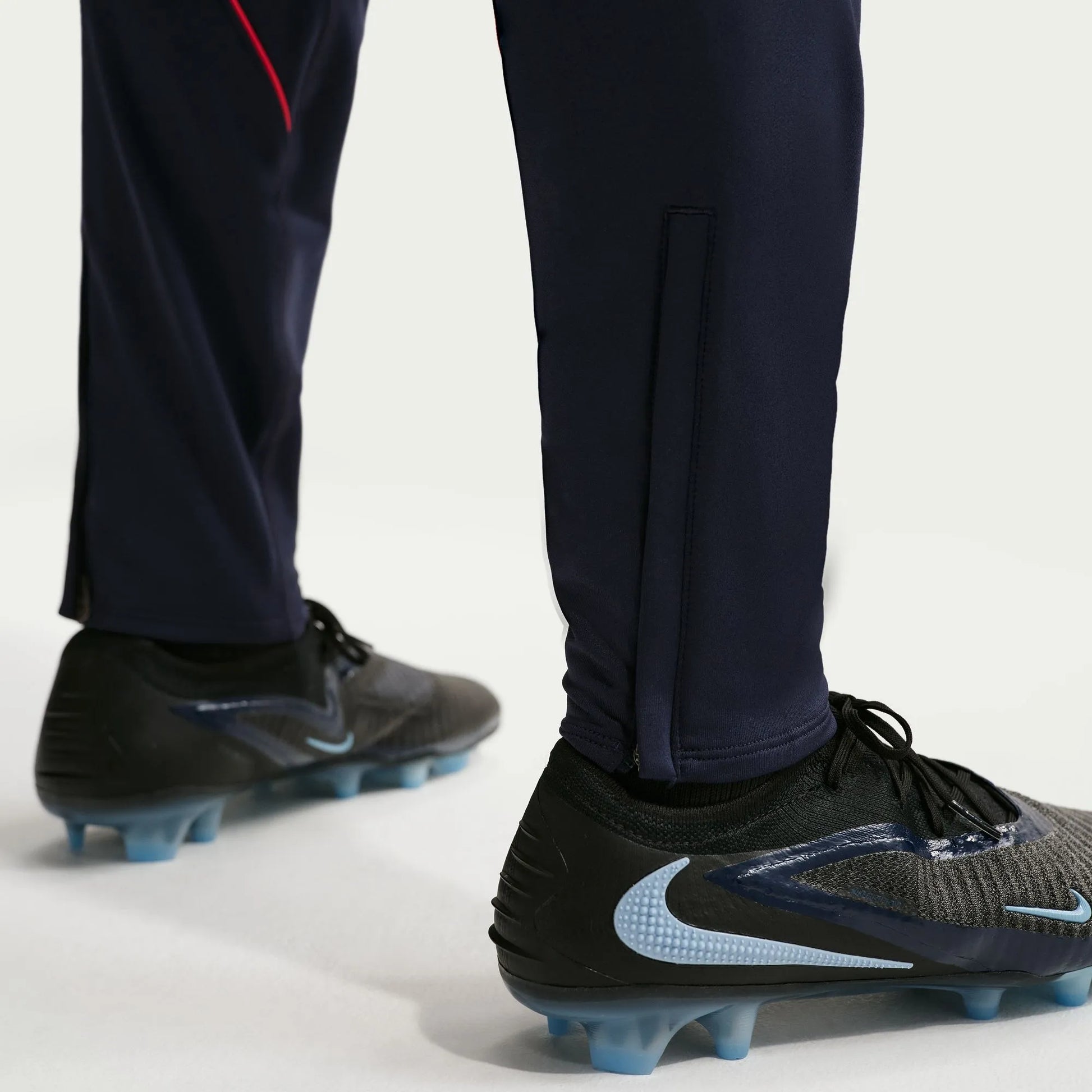 2026-27 England Mens Strike KPZ Pants | Nike