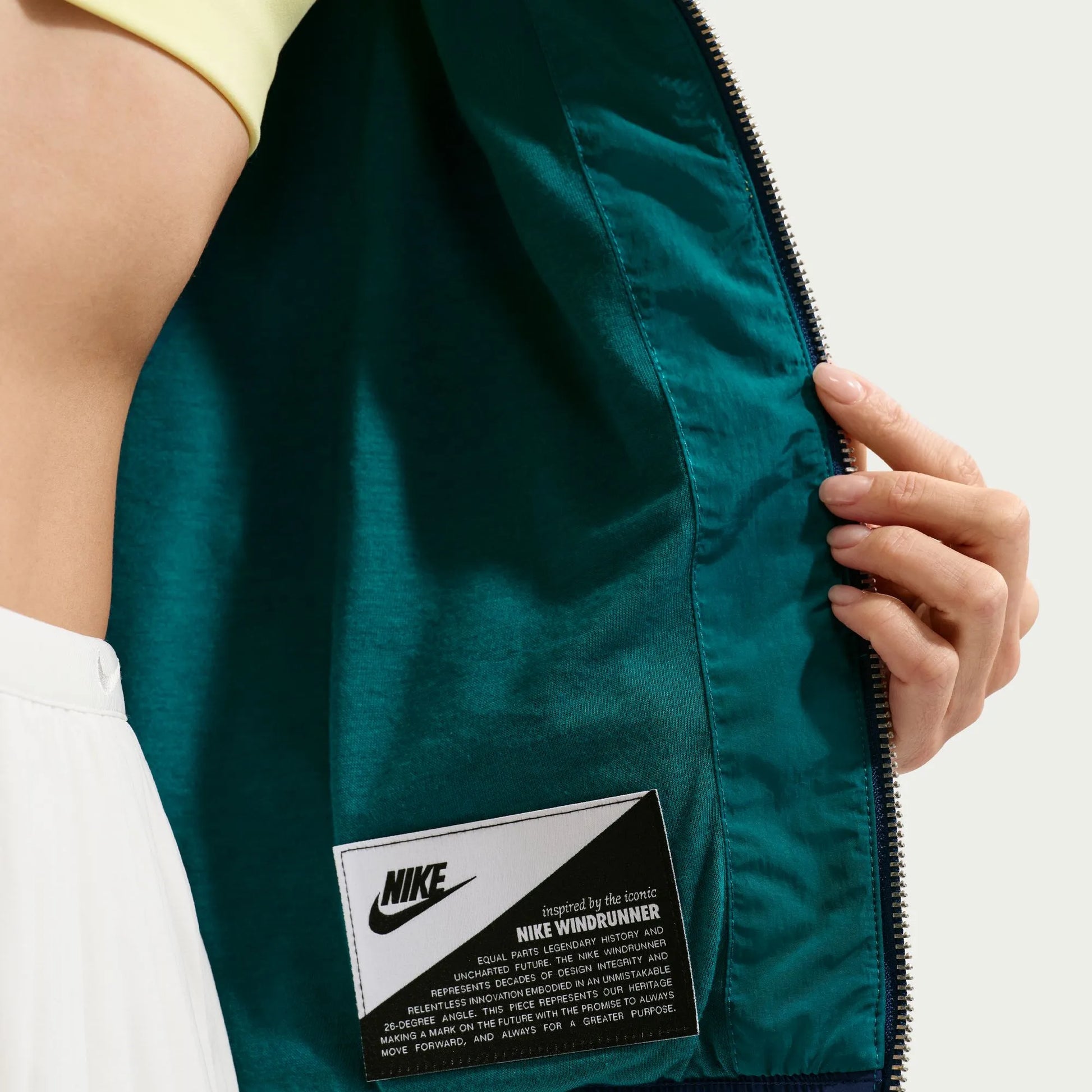 2026-27 Brazil Womens UV Woven Jacket | Nike